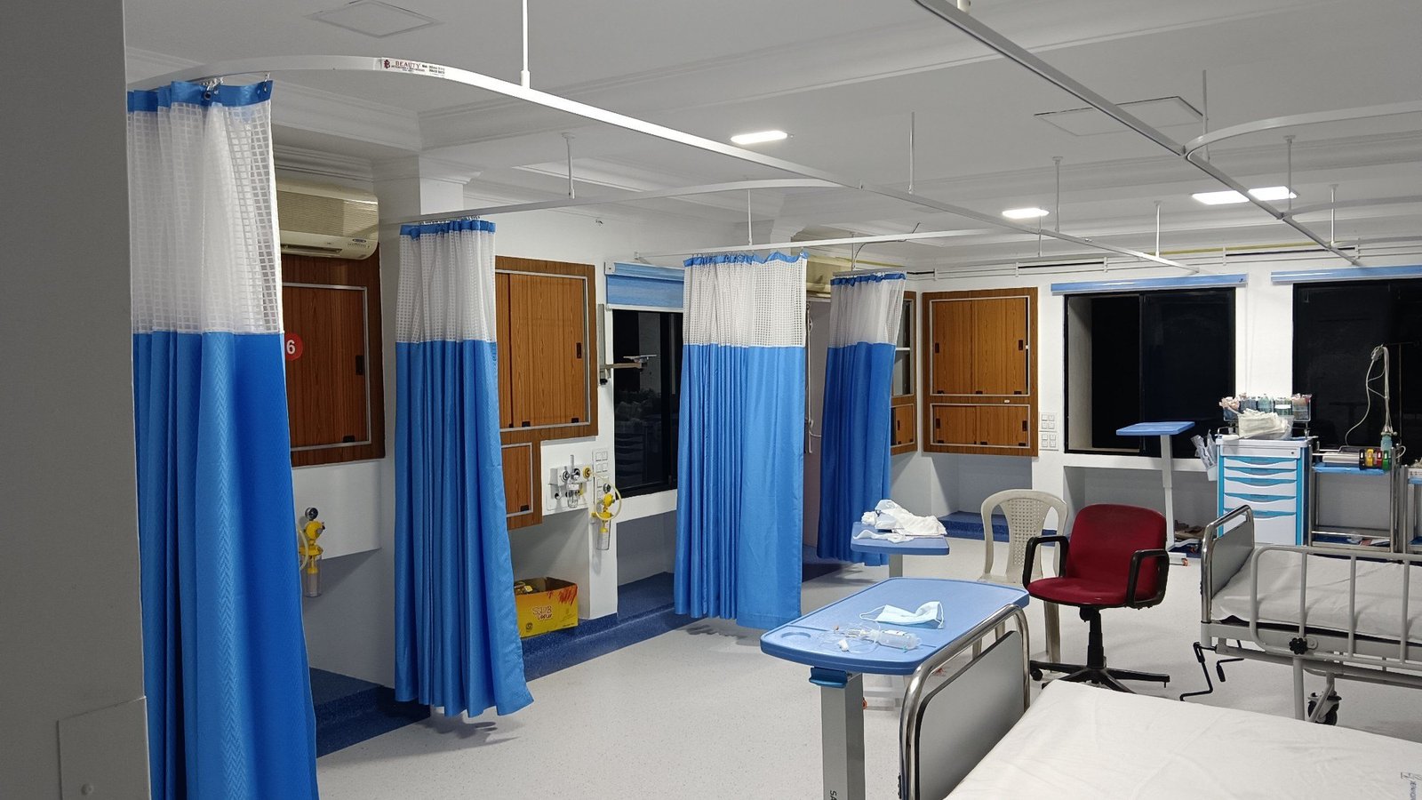 Blue-Hospital-Curtain